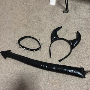 Demon/devil Halloween Costume, Tail clip on, choker, horn headband